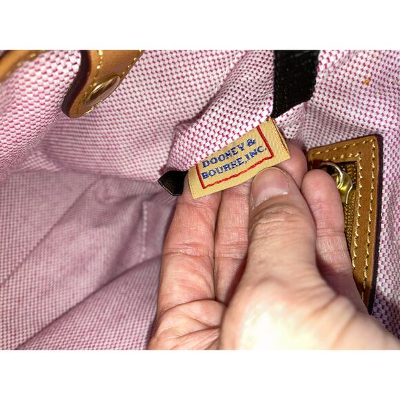 DOONEY & BOURKE MEDIUM ORNAGE PEBBLLED LEATHER SHOULDER BAG - Picture 15 of 16